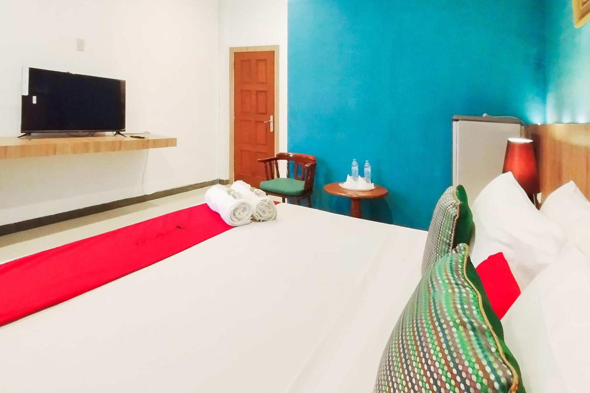 Hotel Reddoorz Near Focal Point Medan Sunggal Exterior foto